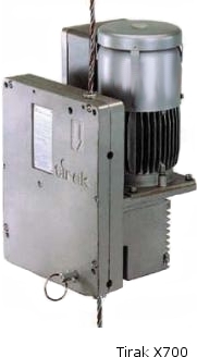 Tirak X 700