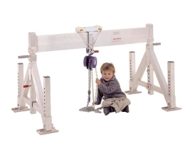 Alu-Portalkran in kleinstbauweise für Luke im Dachboden