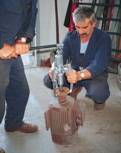 Hydraulischer Abzieher in Anwendung